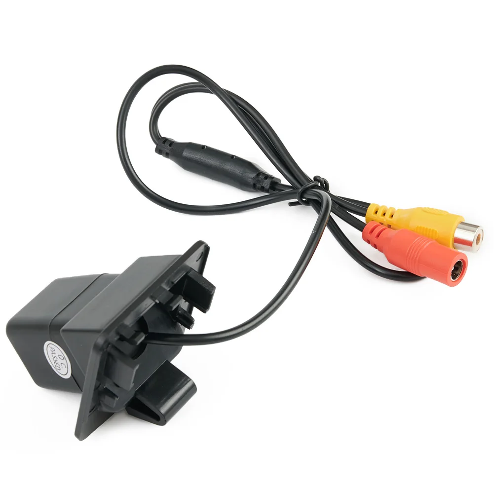Sleek Reverse View Camera Compatible with For Mercedes For Benz Models Offering Precise Trajectory Reversing Technology
