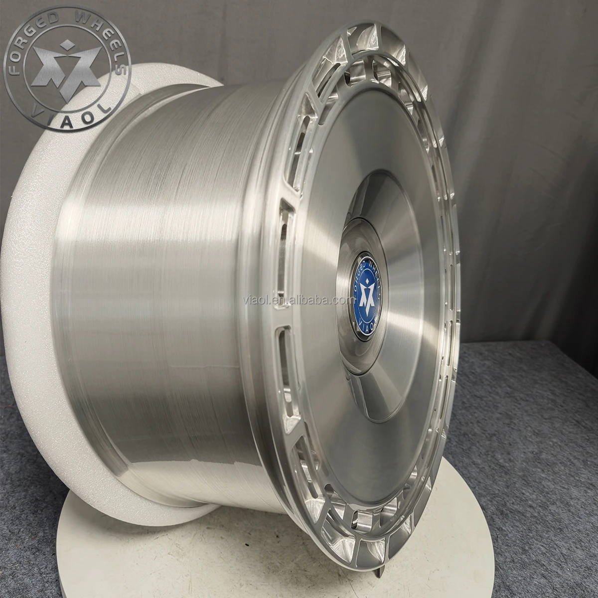 Silver or Black Aluminium Luxury Cars Use Disc Design Customizable  Forged Car Rims Wheels for Mercedes-Benz