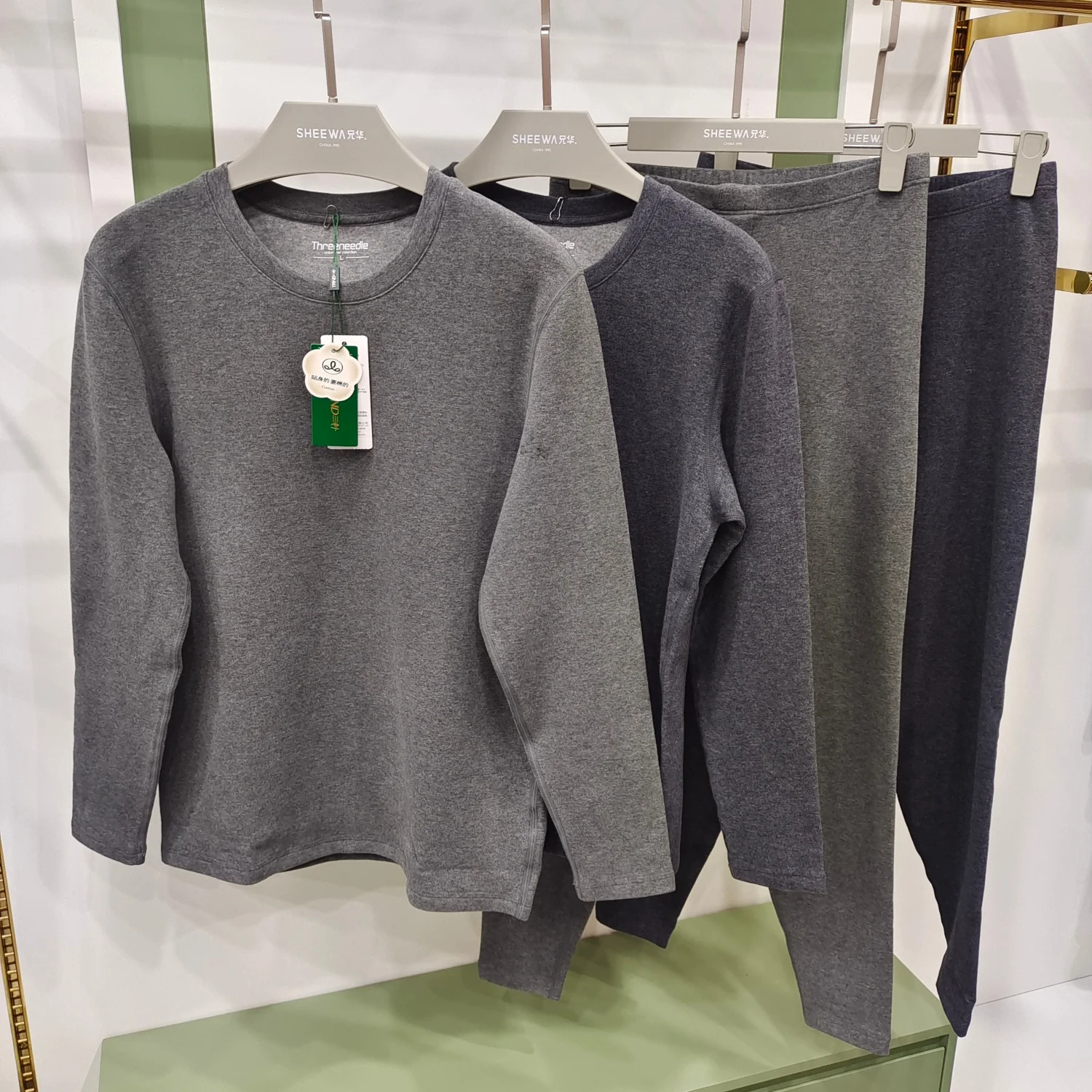 thiened-pure-cotton-fce-warm-underwear-set-for-men-and-women-tee-needle-double-color-soft-cotton-thermal-clothes