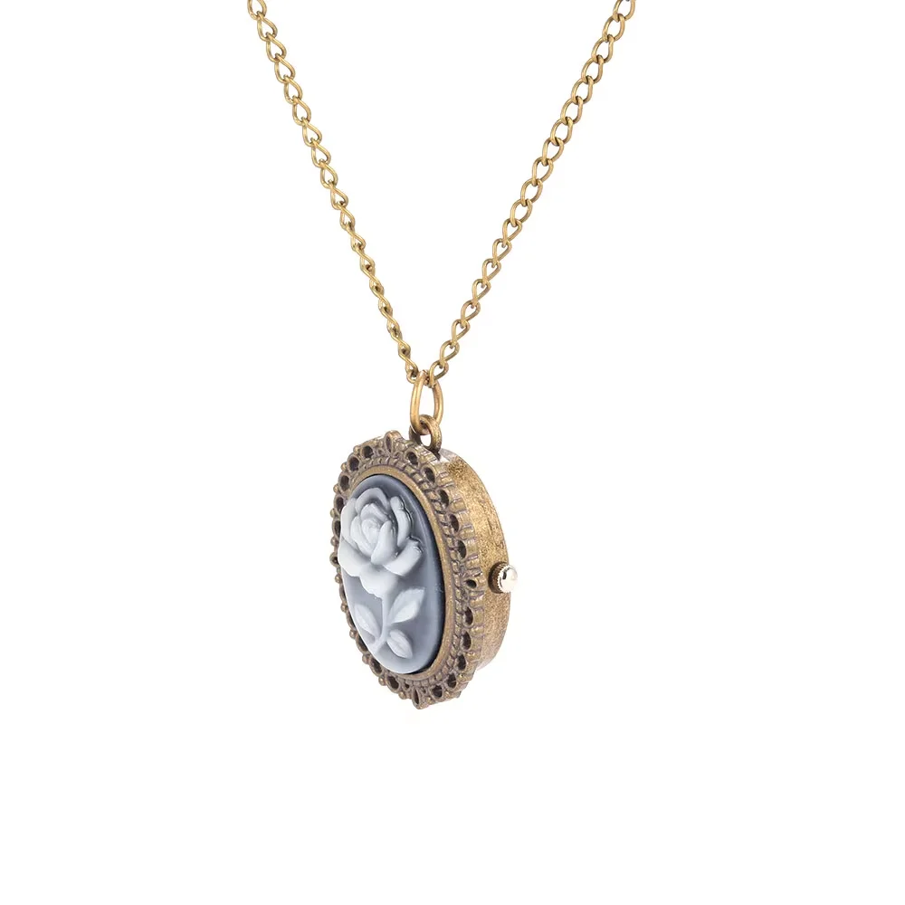 Flower pattern embossed flower personality exquisite gift souvenir white noodles Roman lettering small flip pocket watch