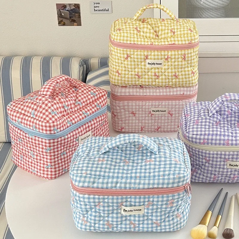 Cute Checkered Bow Makeup Bag Large Capacity Toiletry Quilted Makeup Brush Skincare Storage Travel Cosmetic Bag