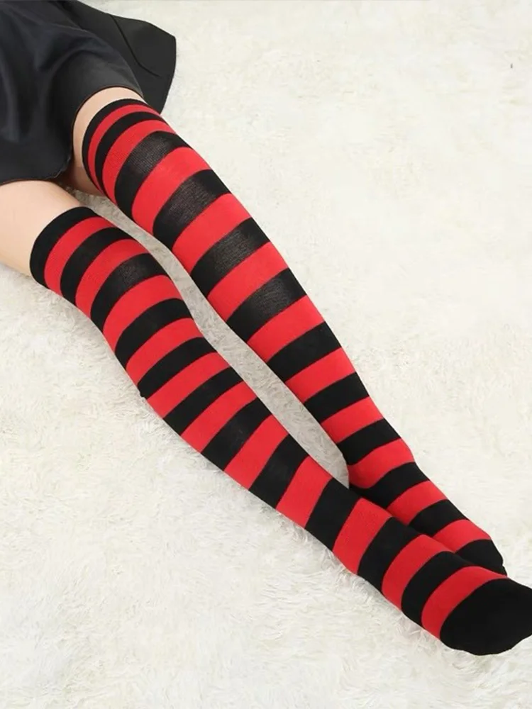Полосатые чулки, новые осенне-зимние длинные вязаные носки в полоску зебры, гольфы в стиле Лолиты, сохраняющие тепло чулки