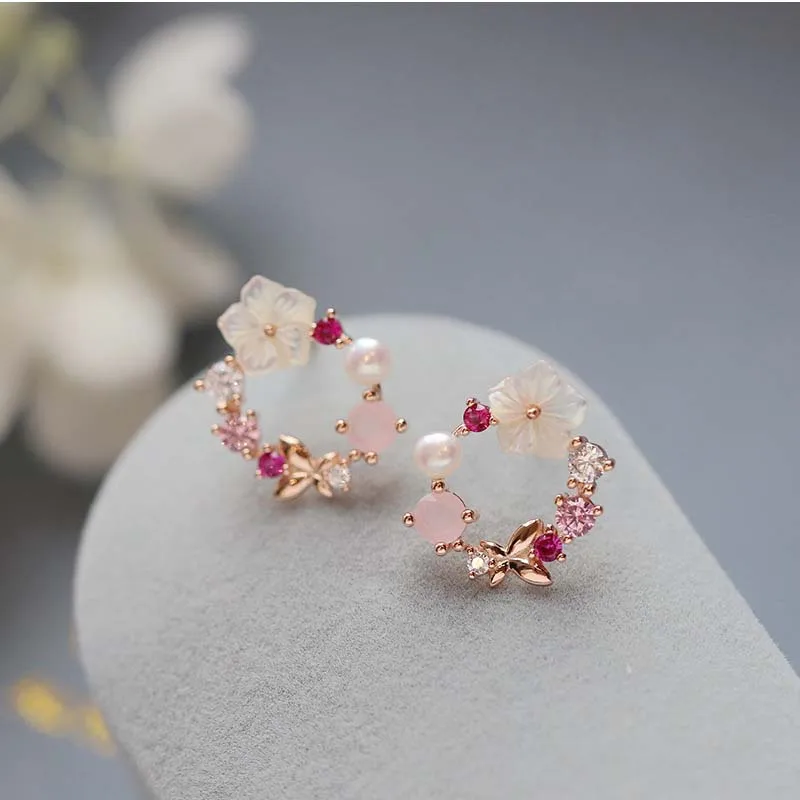 Y2k Pink Crystal Flower Pearl Butterfly Ear Studs Summer New Arrival Korean Fashion Luxury Hoop Earrings For Women Jewelry Gift