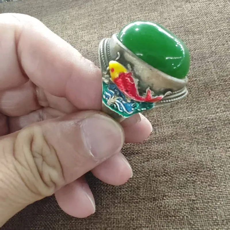 Ethnischer Retro Verstellbarer Ring für Männer und Frauen, Großer Ovaler Imitierter Grüner Jade-Stein, Emaillierter Koi-Fisch Tribal-Finger-Schmuck – Detail 5