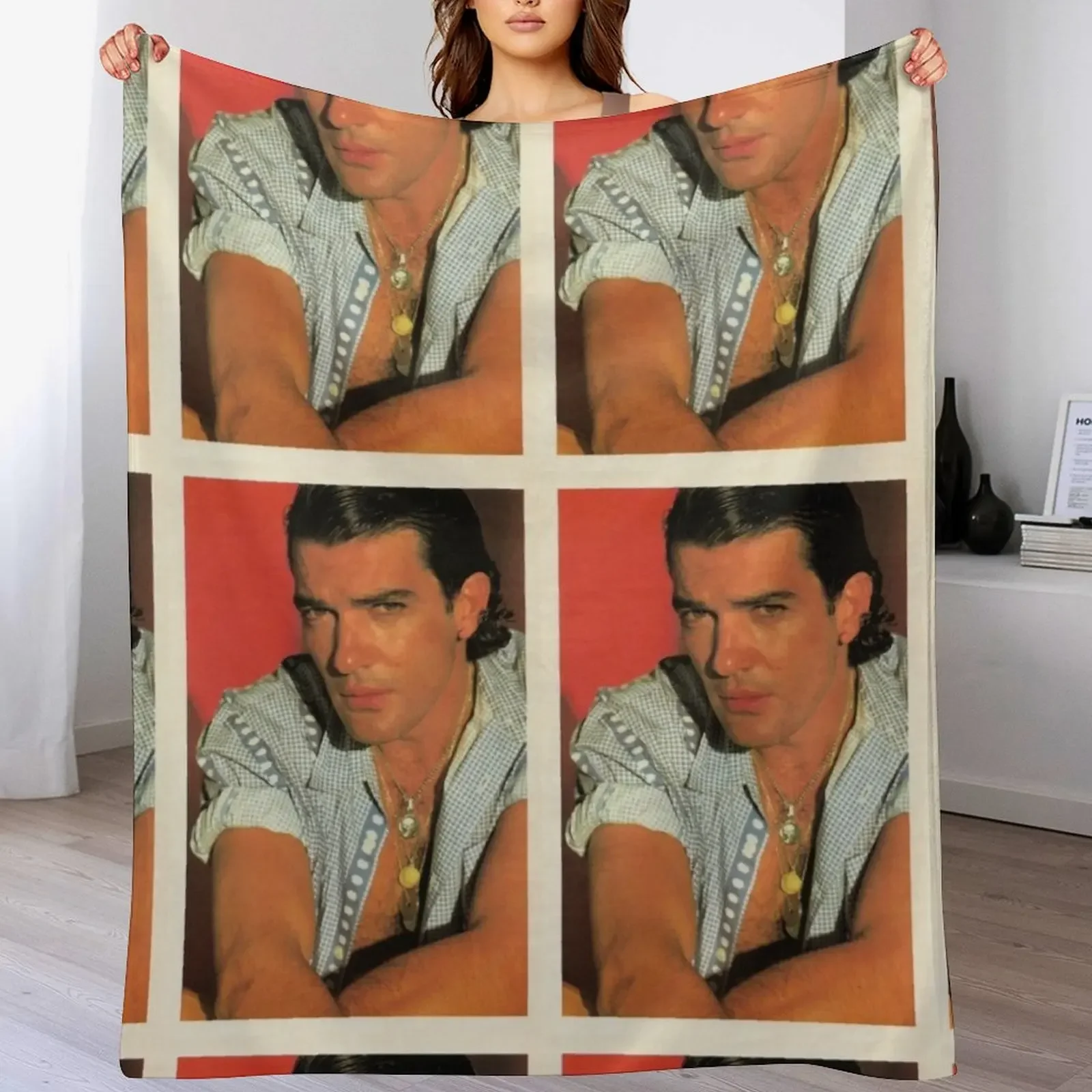 

Antonio Banderas young Throw Blanket Warm Plush Fuzzy Blanket for Living Room