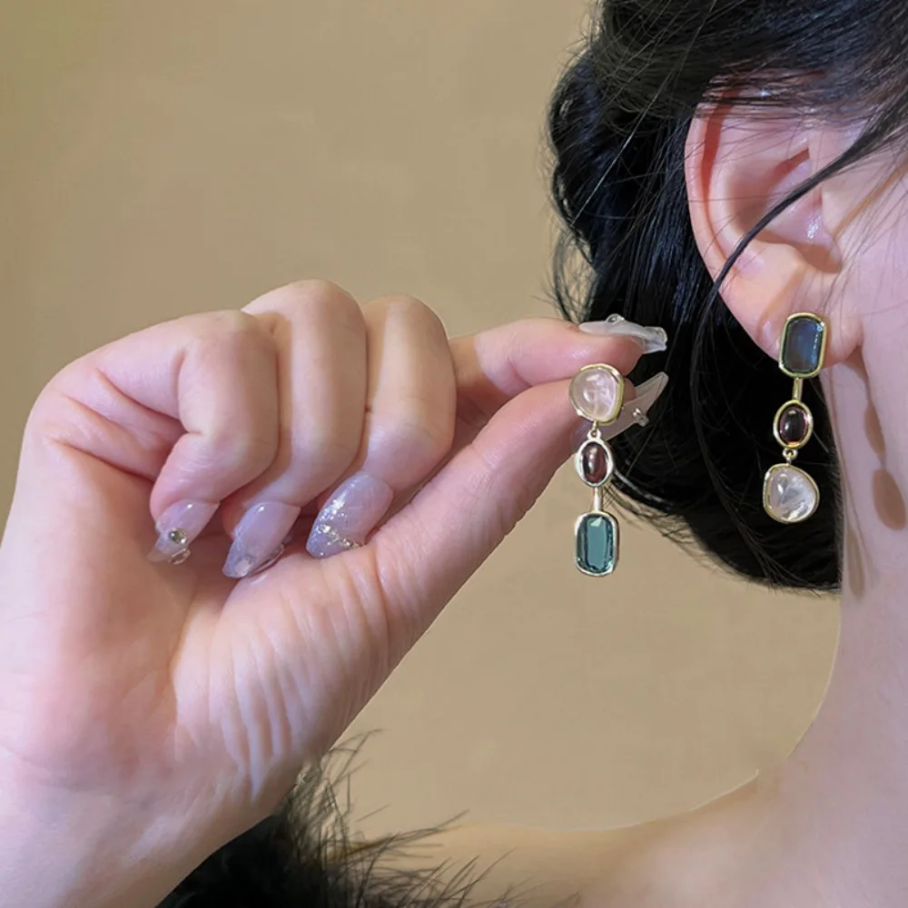 Women\'s Asymmetrical Colorful Gemstone Earrings Silver Needle Medium Antique Clashing Earrings Niche Design High Quality Jewelry