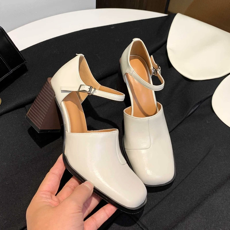 Krazing Pot Natural Leather Round Toe Chunky High Heels Retro Fashion Young Lady Summer Shoes Dating Buckle Strap Women Pumps