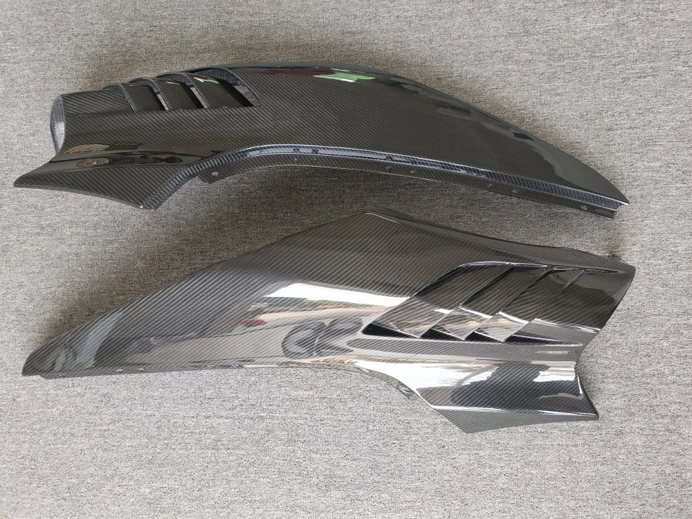 

Used for McLaren 720S High-quality Carbon Fiber R-style Rear Diffuser Body Kit