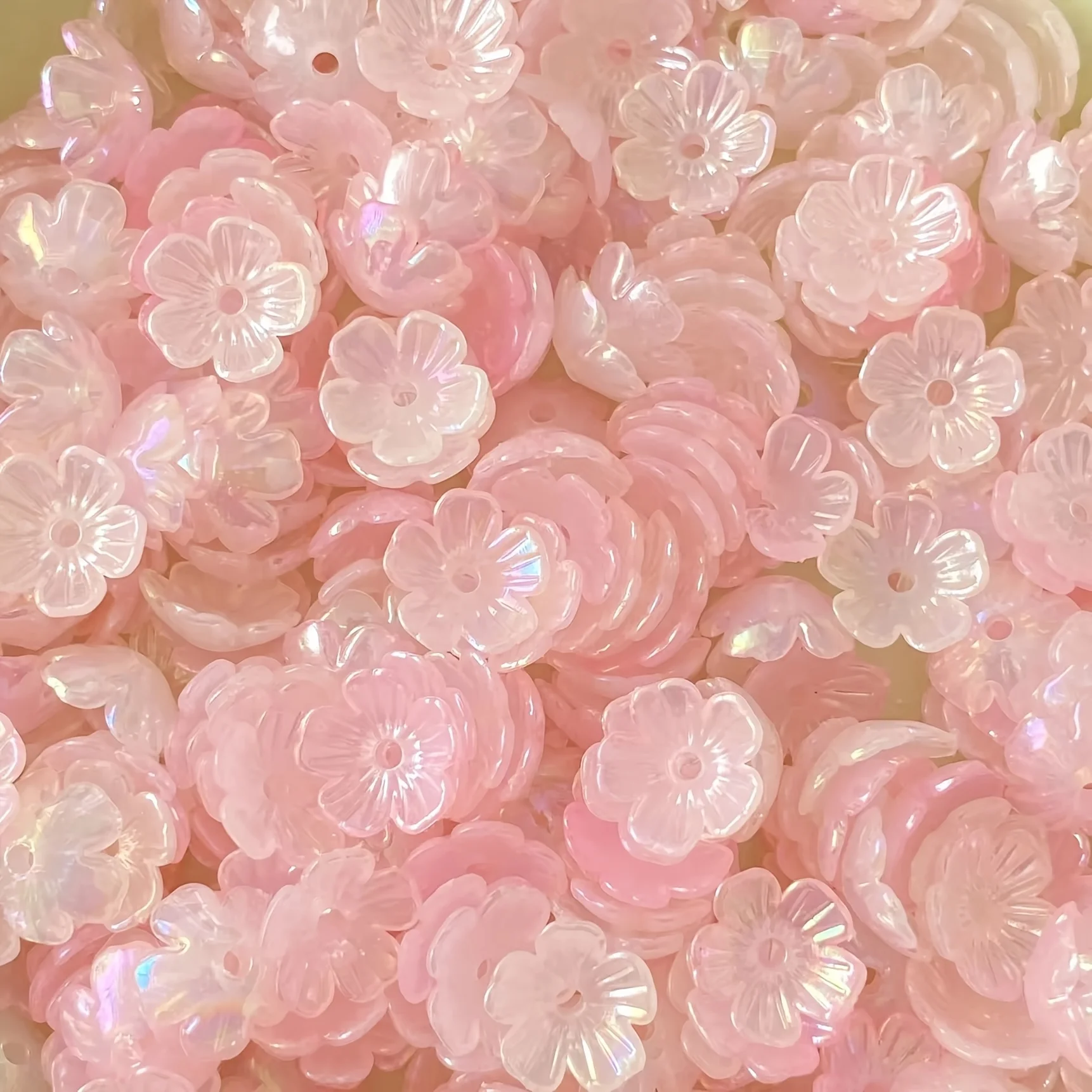 205 Stück 11 mm glitzernde kleine Blumenperlen zum Selbermachen von Schmuck, Acrylperlen-Zubehör (gemischte Farben, Rosa) – Detail 3