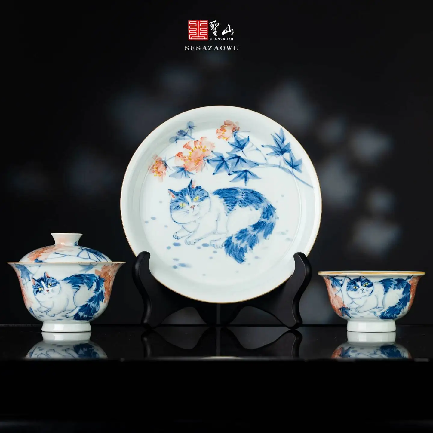 

Sacred Mountain Hand-Painted Blue And White Multicolored Chinese Style Ink Painting Ceramic Gaiwan Cup Jingdezhen Handmade Tea