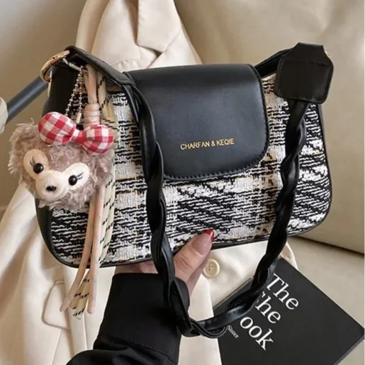 

Luxury Fashion Handbag | Retro Solid Color Messenger Bag, Unique Personality, High Quality, Women's Versatile Model