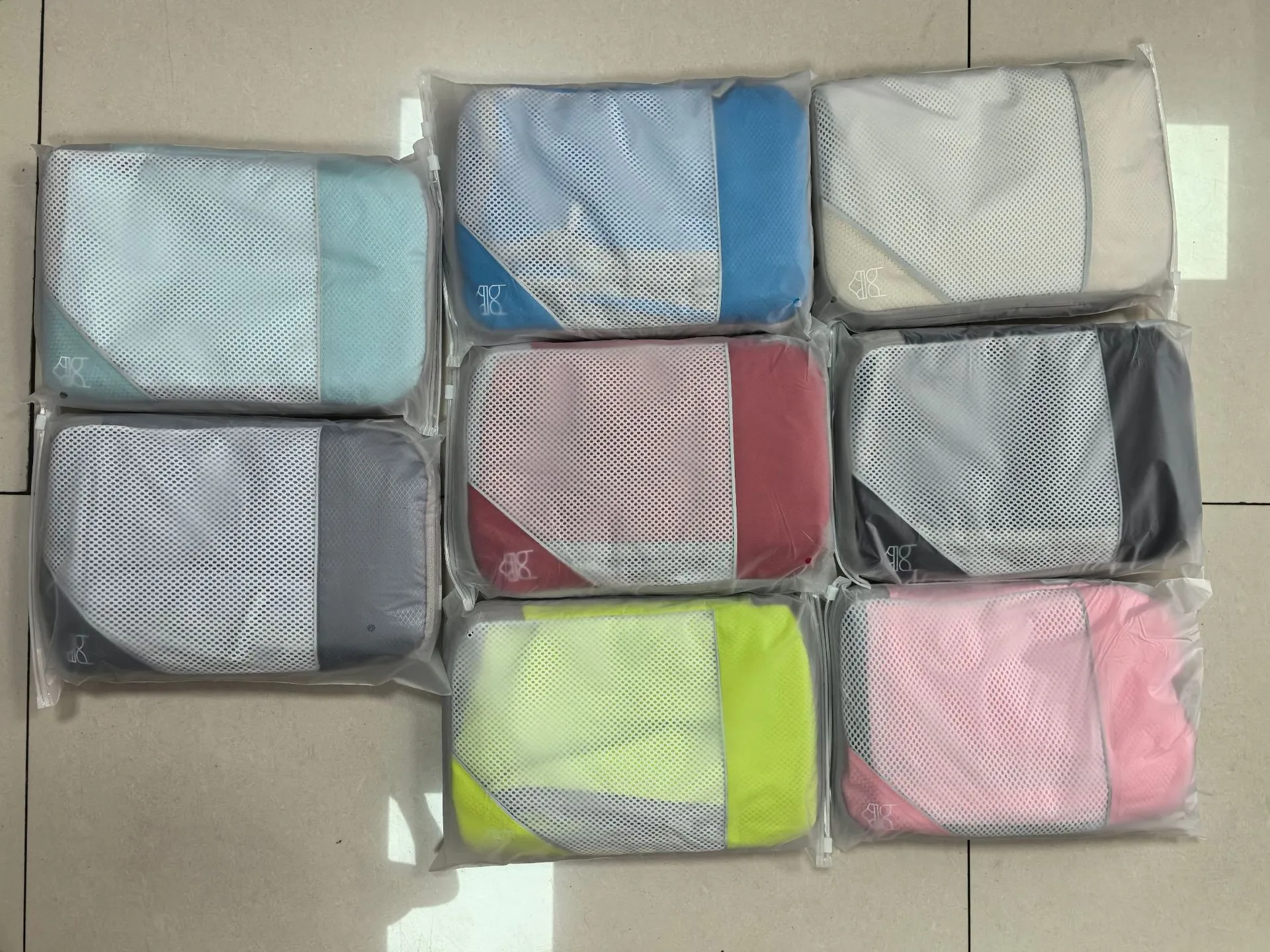 

Travel Compression Luggage Storage Bag Set of 5-piece, Expandable for Clothes and Shoes, Travel Storage Bag.Home Organizer