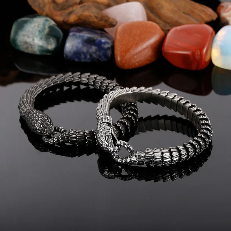 Vintage Snake Ouroboros Men Bracelets Stainless Steel Women Jewelry New in Top Quality Fashion Accessories Gifts Wholesale