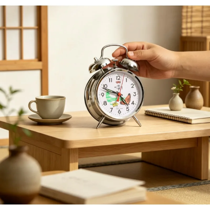 Classic Vintage Mechanical Alarm Clock with Chicken Pecking Rice Tabletop Bedside Metal Decor Manual Wind-up Retro Home Gift