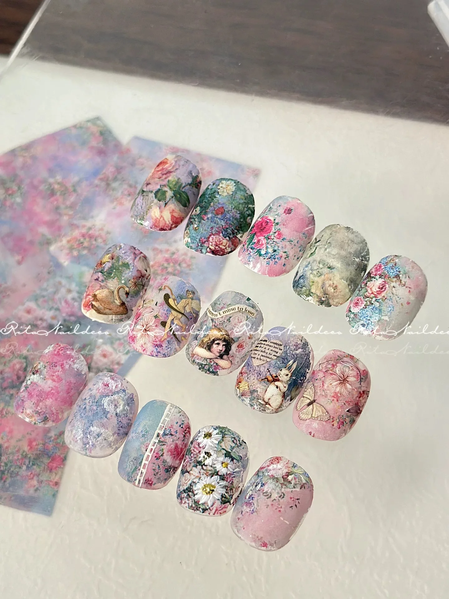 30 Blatt Barocke Spitzen-Nagelfolien Nicht-Klebende Nagelkunst-Aufkleber Streifen Schwarz DIY Transfer-Abziehbilder Weiße Nageldekoration – Detail 6