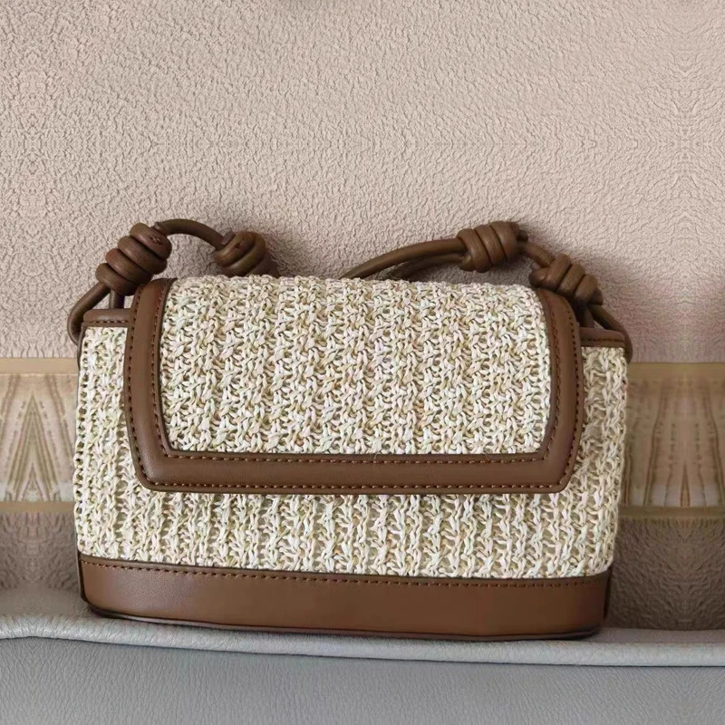 Bolsos de almohada de estilo inglés para mujeres Bolsos y monederos de diseñador de lujo 2024 Nuevo en Papyrus To Woven Vintage Small Round Box Bolso de hombro alta calidad envío gratis Llega el envío rápido 