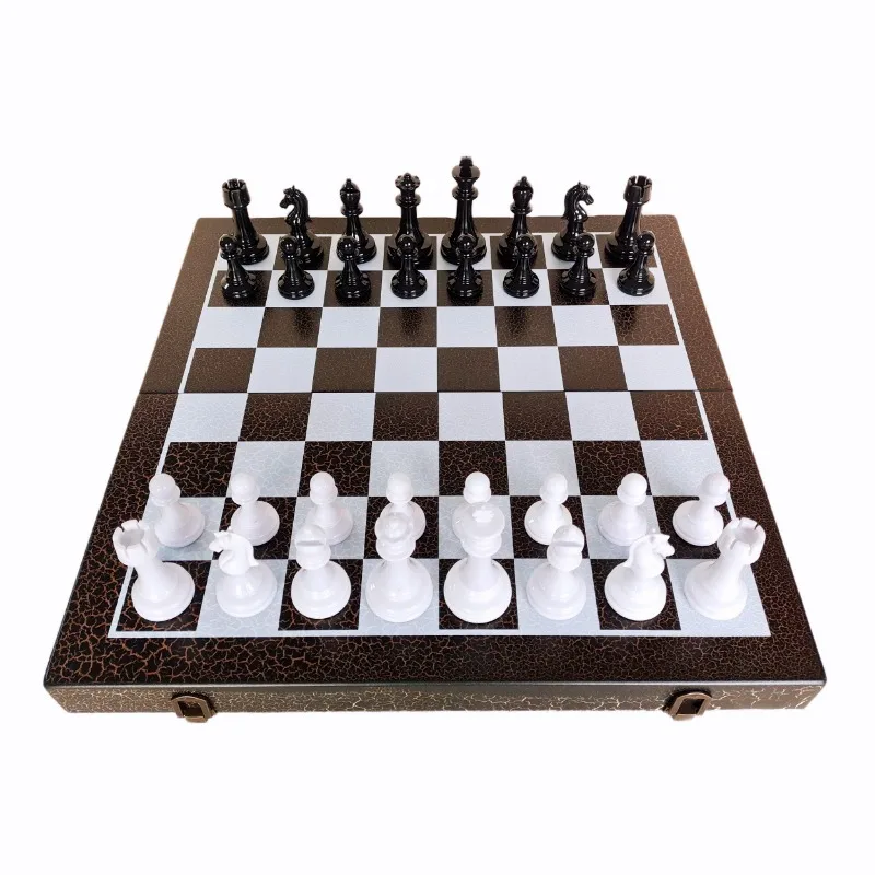 

Роскошный высококачественный деревянный шахматный набор 42*42, большой размер, черно-белый, 300 предметов, настольная игра в Дунгуань с дизайном высококачественных деталей