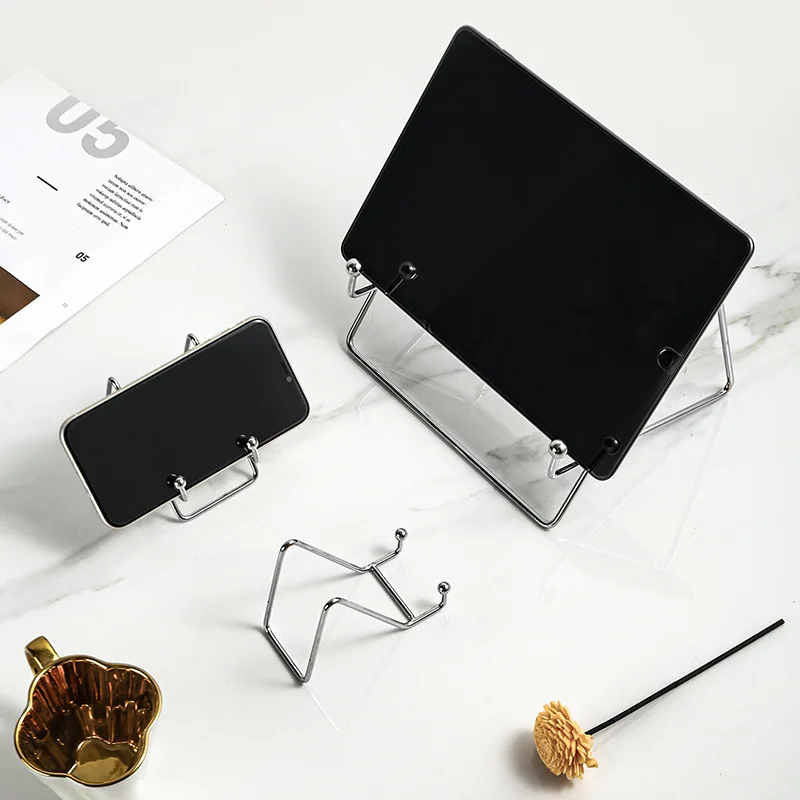 

Portable Metal Flat Support Ins Style Silver Desktop Support Book Reading Stand Mobile Phone Support Desktop Ornaments