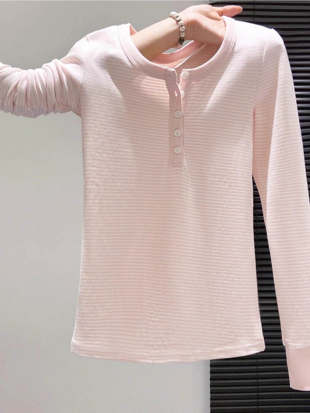 

Женская приталенная футболка с длинным рукавом в полоску, красивая корейская модель, весенняя новинка, топ Dopane Pure Desire Strip