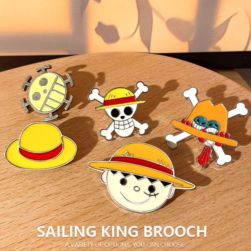 Broche de metal esmaltado de One Piece Luffy con sombrero de paja, insignia de calavera para bolsos y ropa, regalo para fans del anime