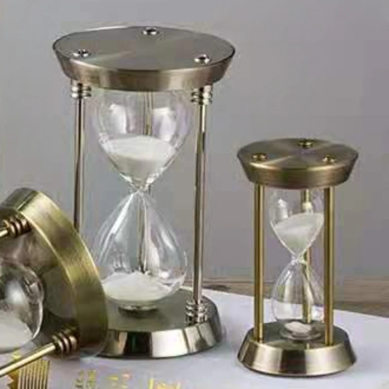 Metal Three Pillar Hourglass Timer Ornament Mini Luxury Desktop Decoration Countdown For Living Room Bedroom Hardware Decor
