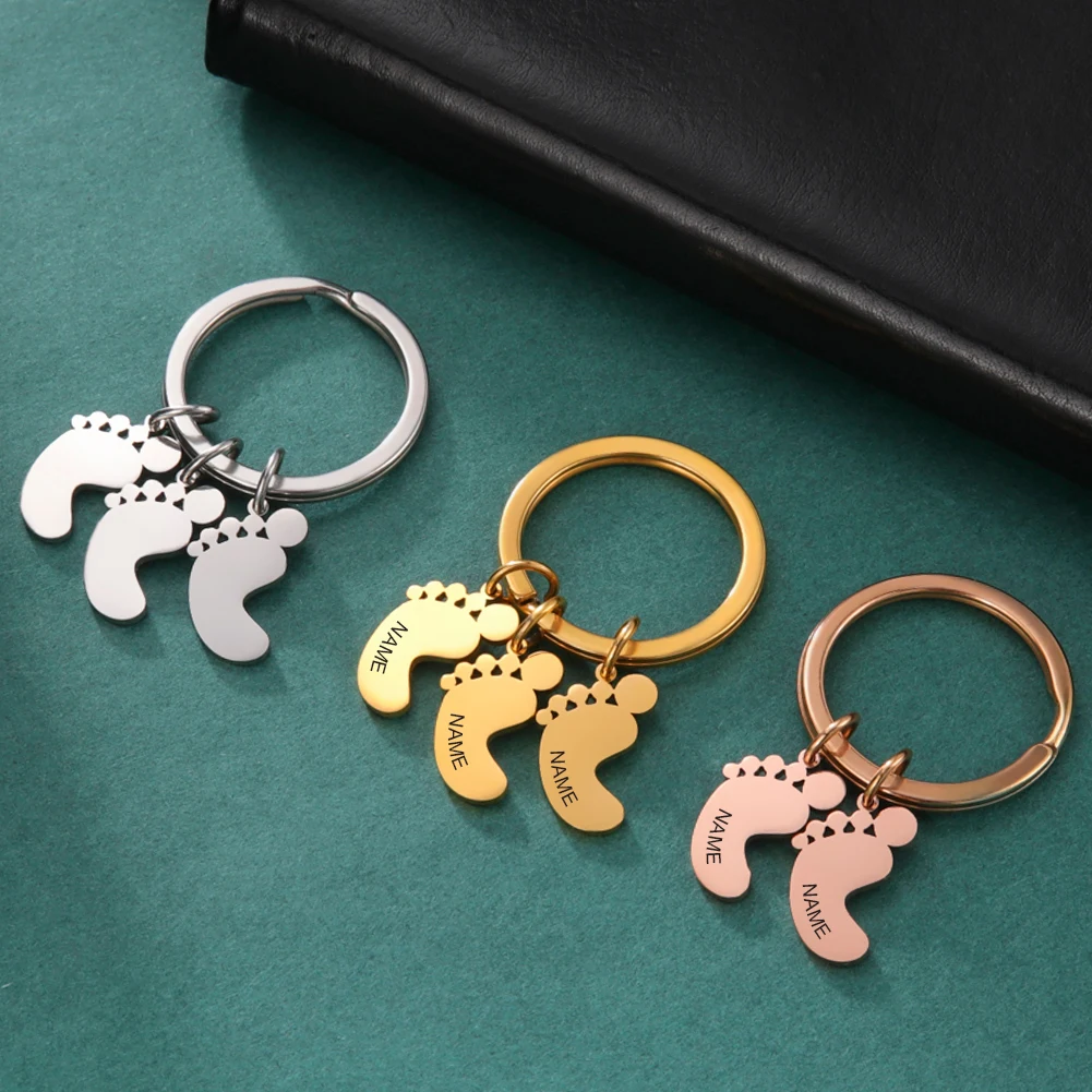 Sipuris 2022 New In Baby Foot Personalized Custom Engrave Name Keychain Mother Kid Stainless Steel Jewelry Gifts for Children