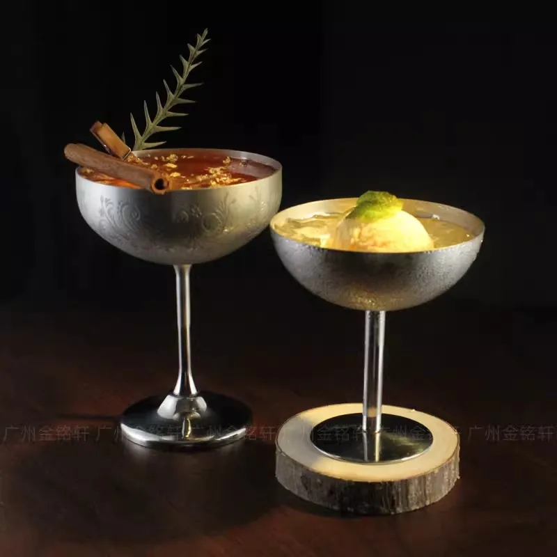 

2PC 304Stainless Steel Goblet Wine Glass Martini Glass Creative Retro Style Cocktail Glass Bar Restaurant Home Drinking Utensils