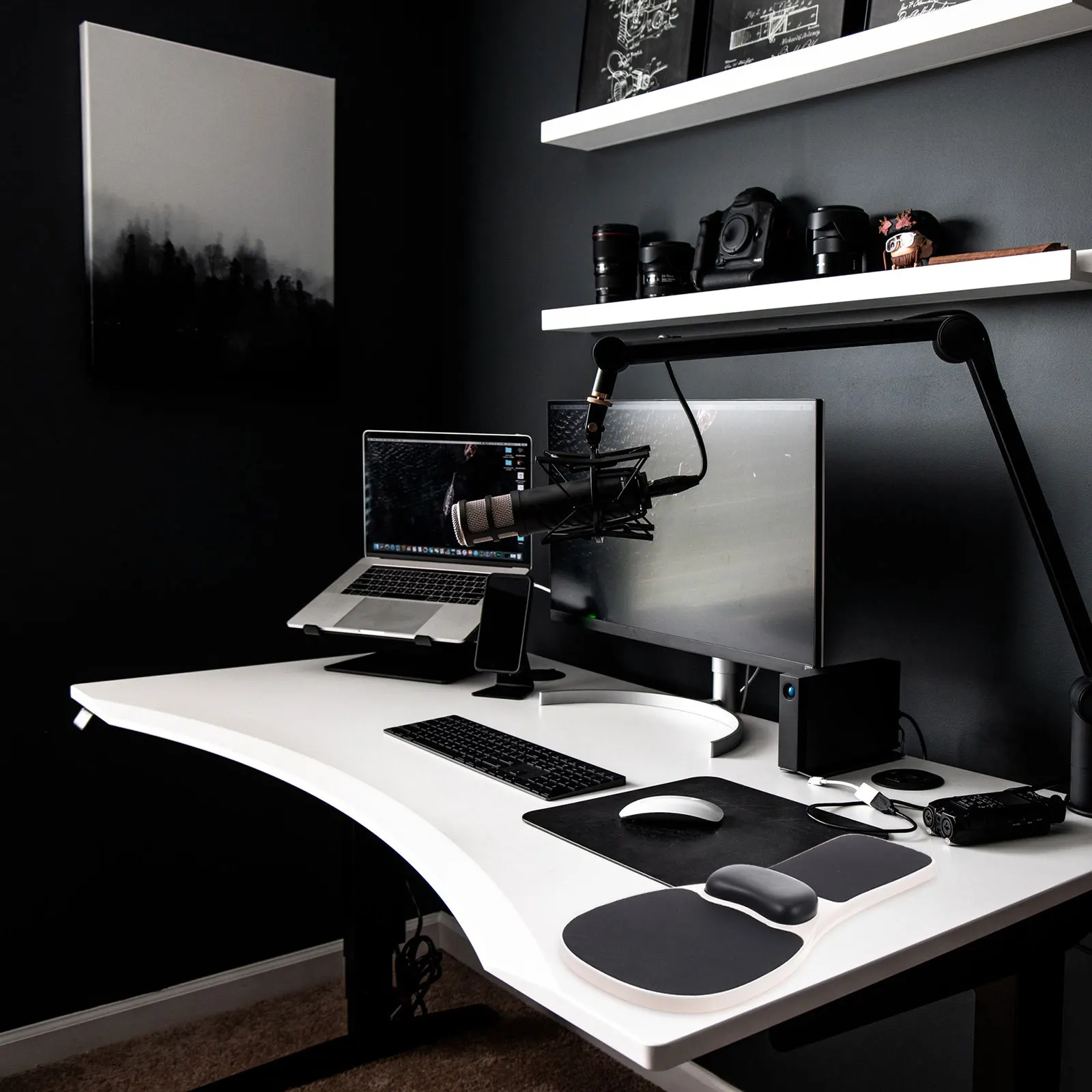 

1pc Memory Foam Pad Desk Arm Support Frame Ergonomic Arm Support Hand Bracket Desktop Extension Board For Pc Gaming Work Relief