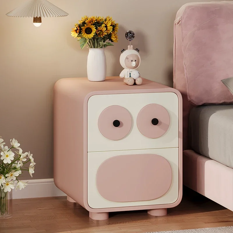 Creative Cute Solid Wood Cream Style Robot Bedside Table, Simple Modern Mini Small Children's Bedroom Storage Cabinet