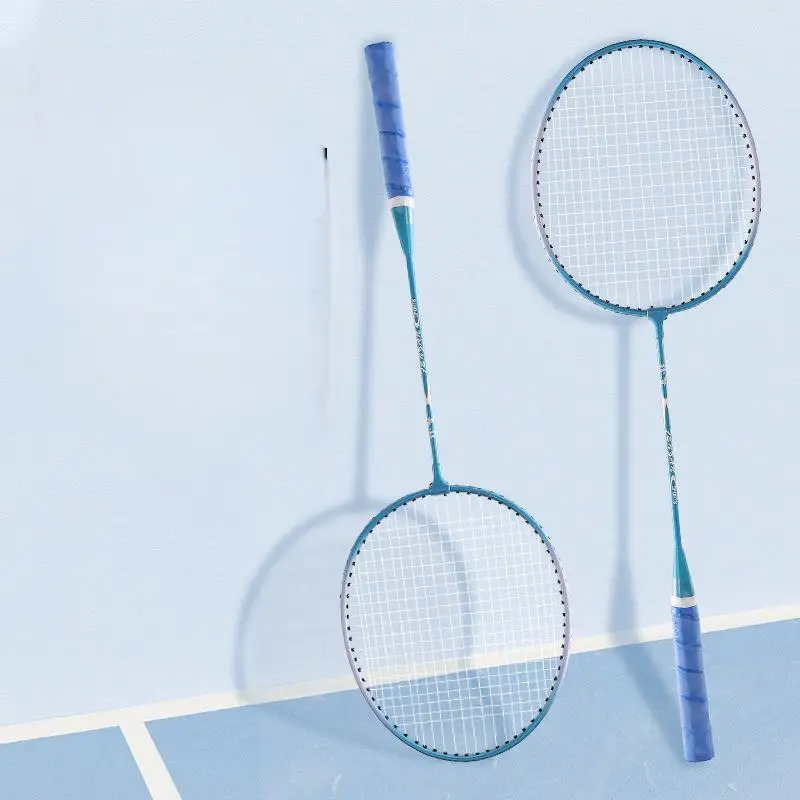 Superior Quality 67.5cm Carbon Fiber Badminton Racket Reasonable Hardness Graphite Shaft 84g Ferroalloy Grip Low Price Newest