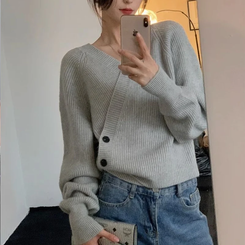 Spring Autumn New Solid Color V-neck Long Sleeve Sweater Women High Street Button Patchwork Pullovers Elegant All-match Tops