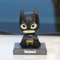 11 cm Marvel The Avengers batman Car Doll Scuotendo la testa Interni auto Kawaii Ornamento da tavolo Bobble Head Giocattoli per bambini Regalo per bambini