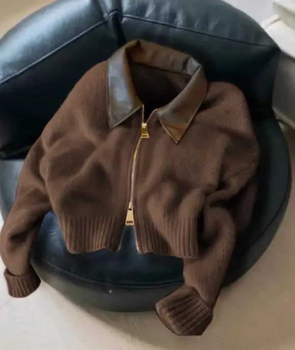 

Autumn and Winter New Solid Color Leather Collar Splicing Knitted Sweater Coat for Women's Fashion Trend Short Sweater Coat