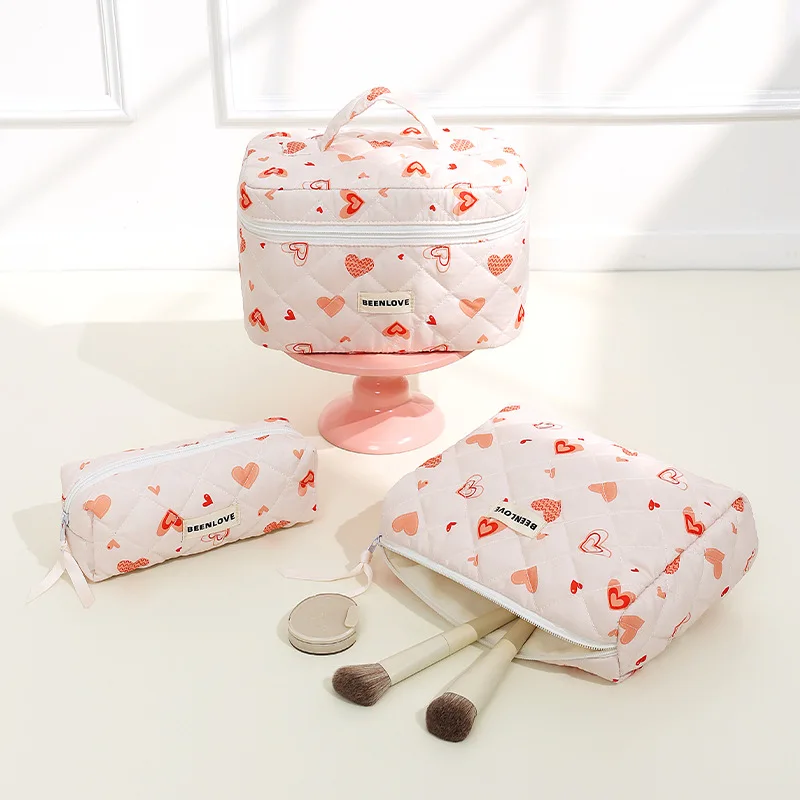 Fashion Women Heart Cosmetic Quilted Bag Portable Makeup Toiletry Organizer Storage Pouch Handbag Cute Cotton Make Up Zipper Bag