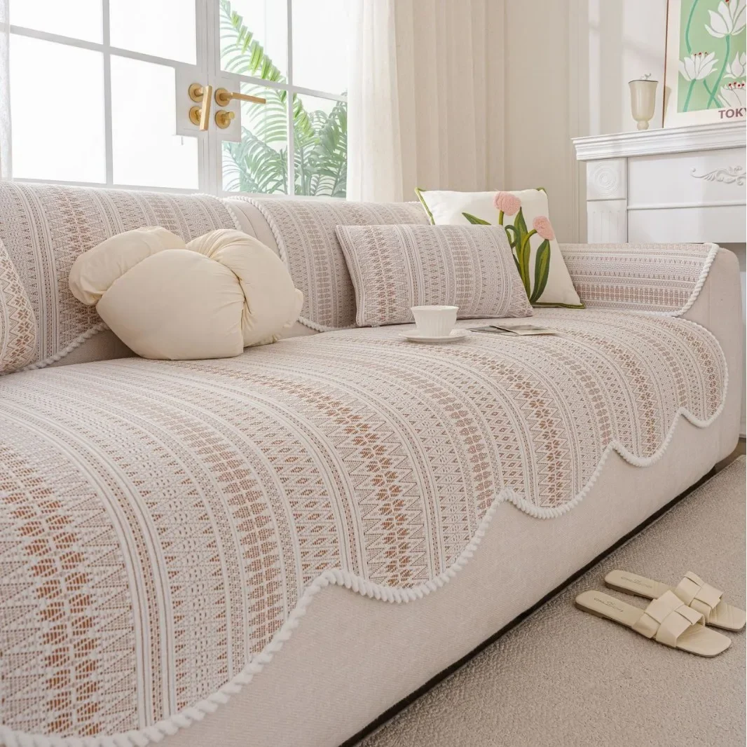 Cooling Feel Sofa Towel Summer Universal Non-slip Sofa Slipcovers Breathable Ice Silk Couch Pad Home Decor Funiture Protector
