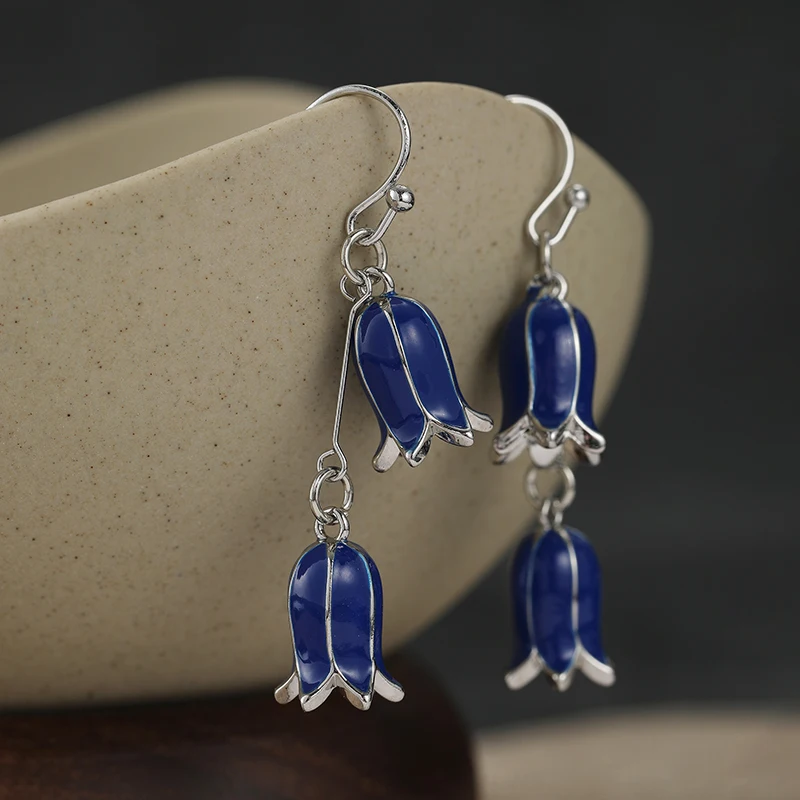 Exquisite blaue Windspiel-Ohrringe mit blumenförmigem Anhänger, Damenmode, eleganter Schmuck, Accessoires, Geschenke, passend für den täglichen Gebrauch