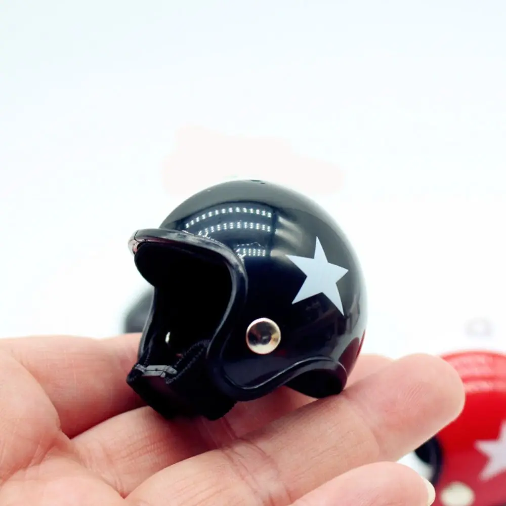 for 1/12 1/6 Dollhouse Doll House Miniature Simulation Roller Skates Plastic Dollhouse Accessories Helmet Model Girls