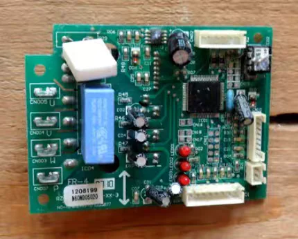 

Подходит для модуля преобразования частоты Hisense KFR-26W/27BP RZA-4-5174-306-XX-3.B C E D