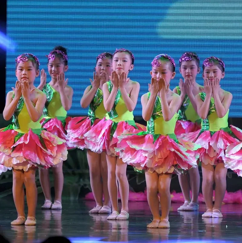 Novo dia das crianças chinês realizar trajes crianças vitrine jasmim vestidos de dança pétala roupas desempenho palco