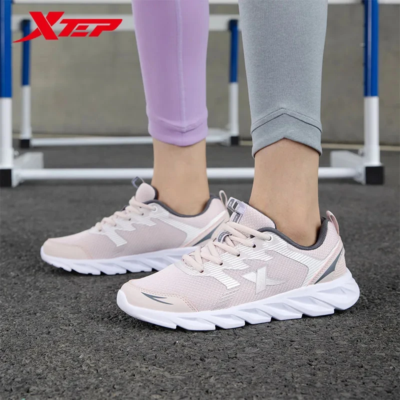 Xtep Women's Shoes Running Shoes Wear-resistant Casual Sports Shoes For Women Winter Tennis Female Sneakers White 879318110073