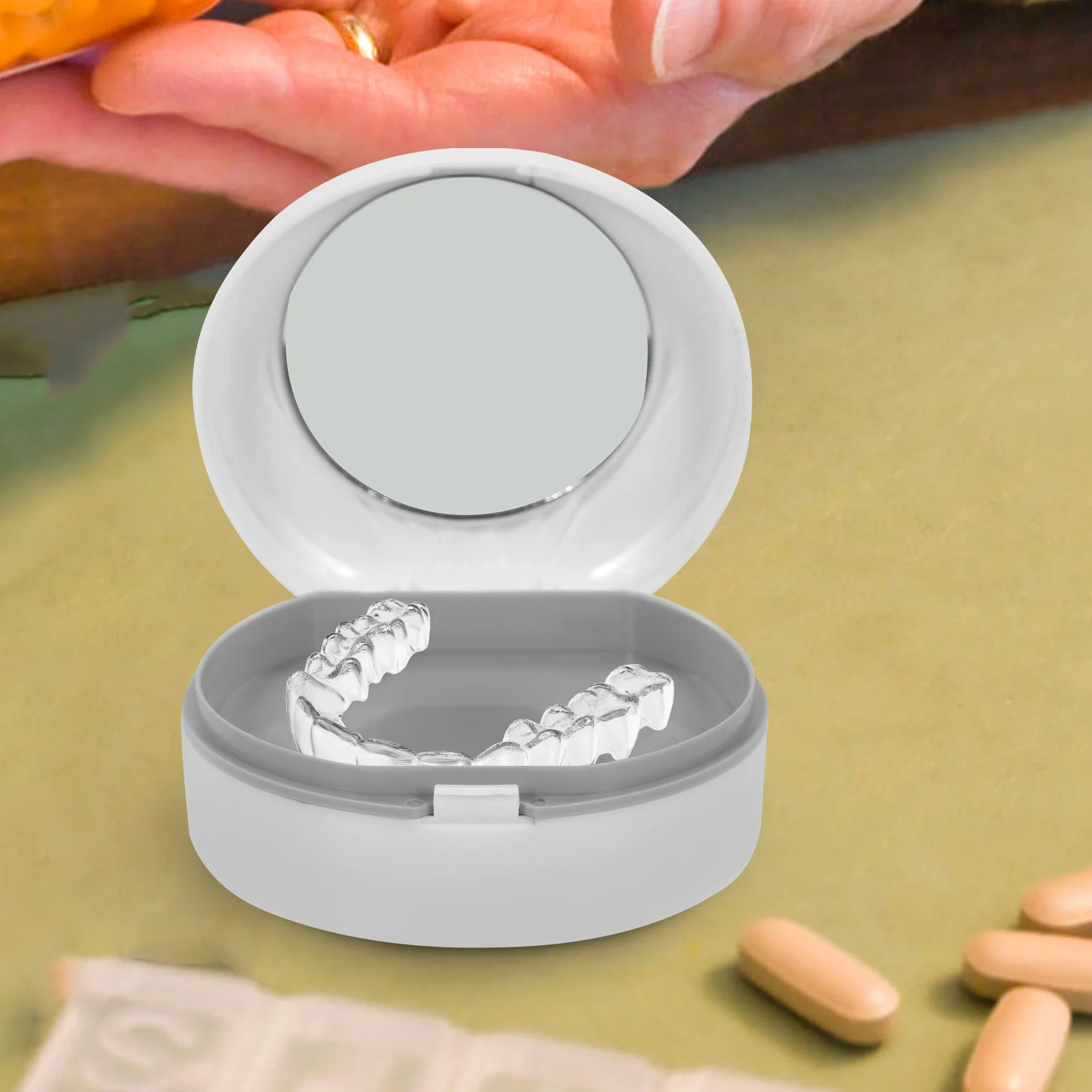 

Denture Box Portable Small Orthodontic Retainer Case Waterproof Dustproof Anti-Scratch Travel Mouth Guard Container for Elderly