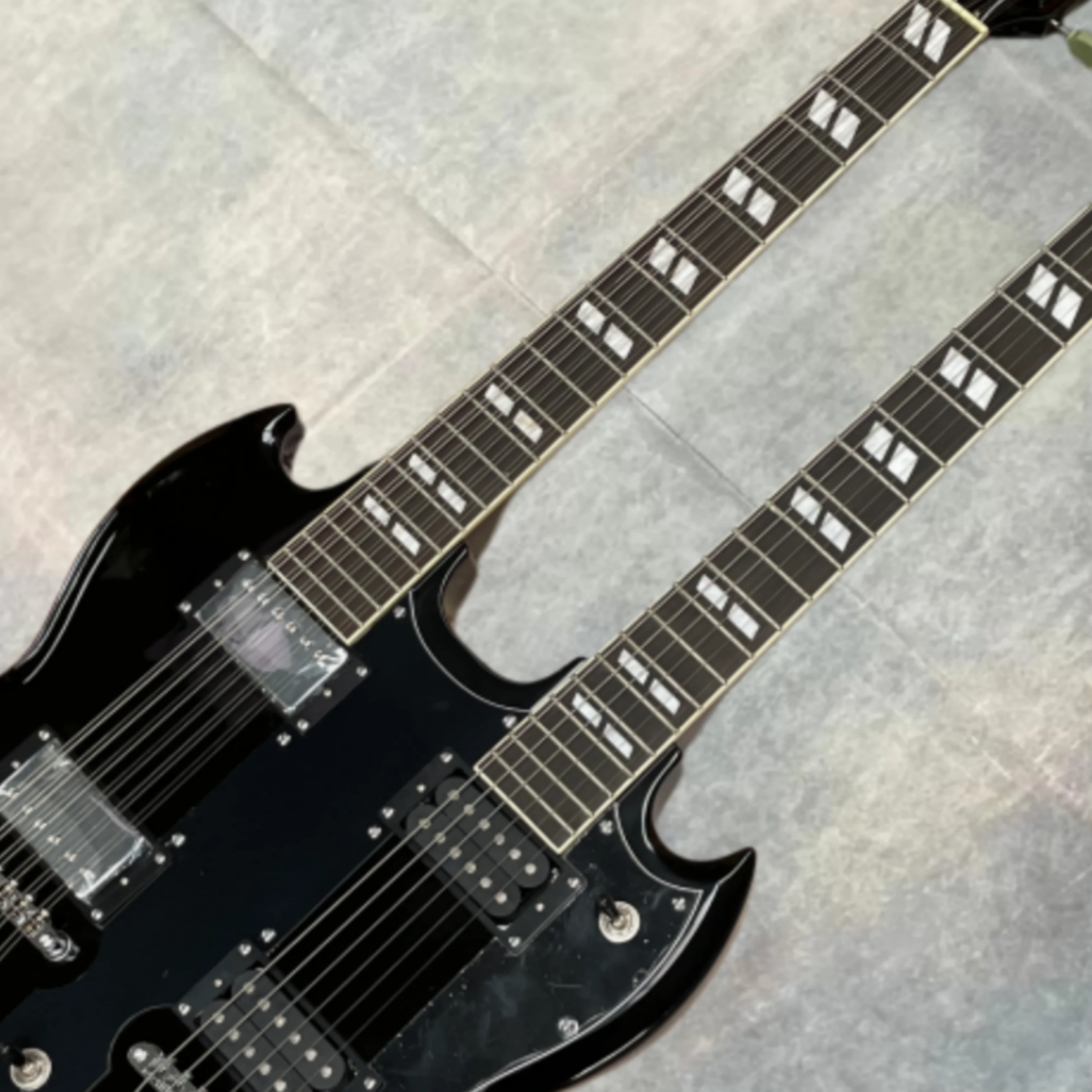Siyah çift başlı elektro gitar - Electric Guitar Beginner incelemesi ve fiyatı