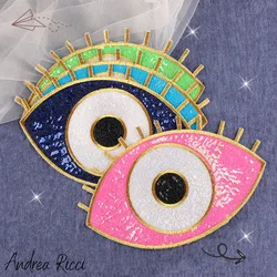 Big eye sequins, eye cloth stickers, fashionable girls' clothes, torn hole patches, embroidered clothing, backpack badges