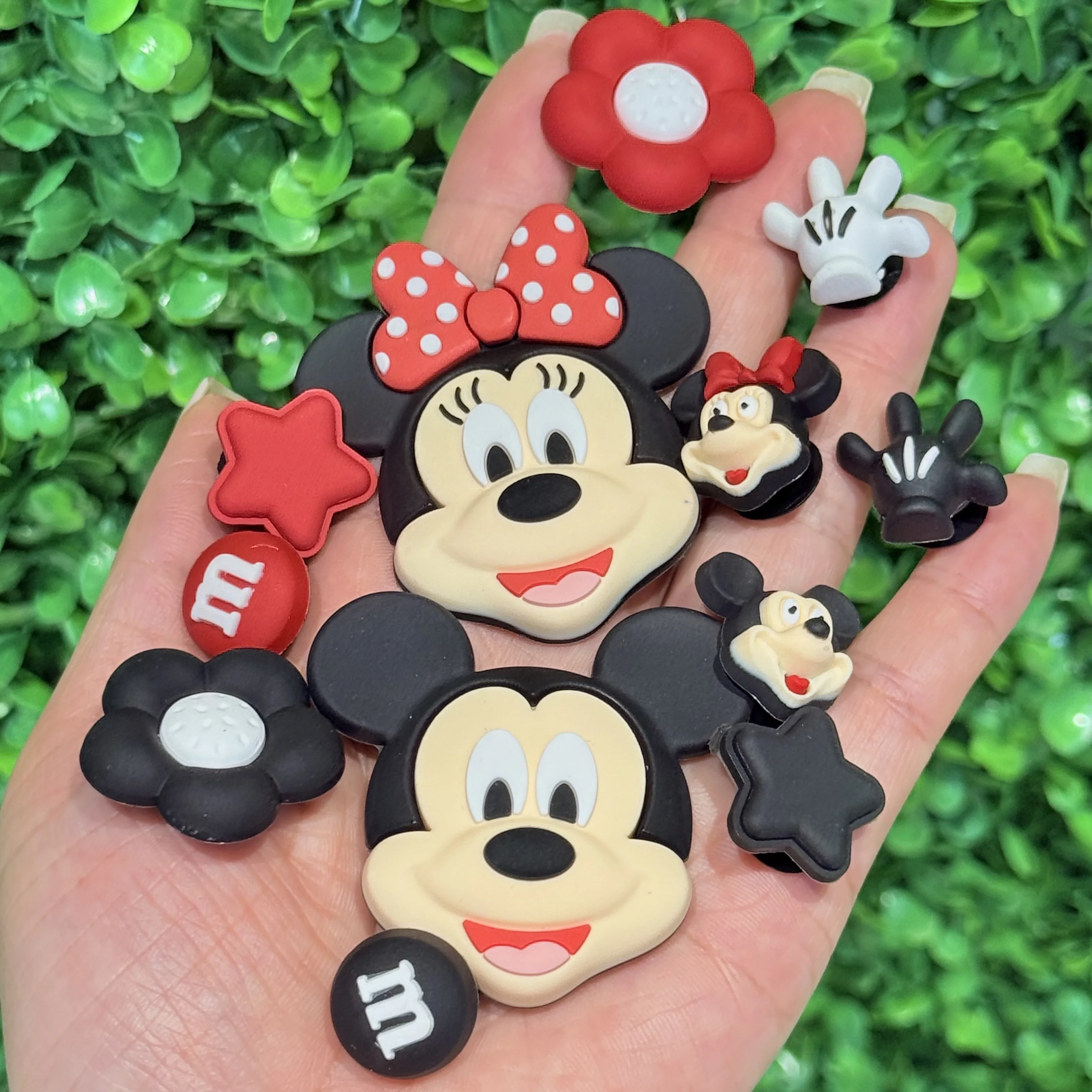 26Pcs Baby Mouse Cookie PVC Shoe Charms Mesuca Cartoon Character Slipper Buckle Decorations DIY Woman Bracelet