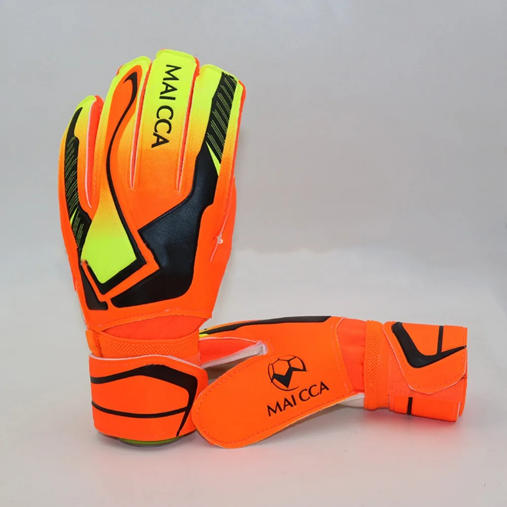 

1 Pair Non-Slip Soccer Goalie Gloves Protective Fingers Latex Game Goalkeeper Gloves Professional Thickened