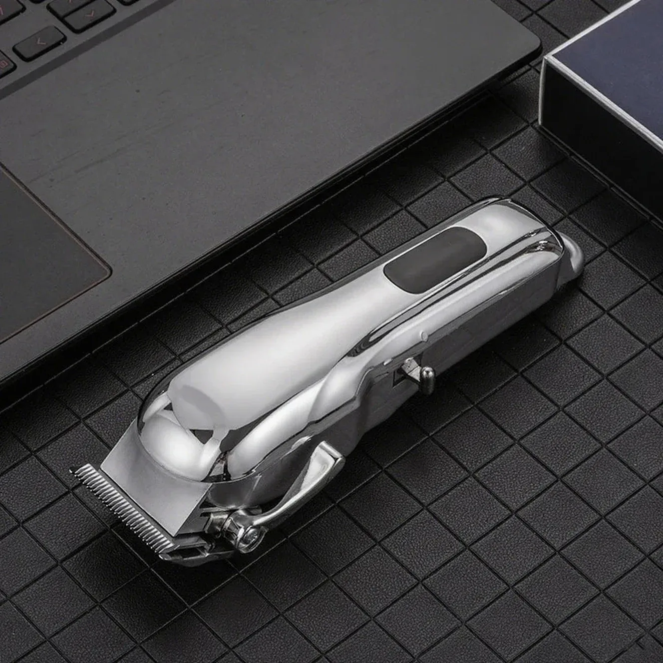 Thumbnail 2 - #19 Pet Hair Clippers Comparison Guide