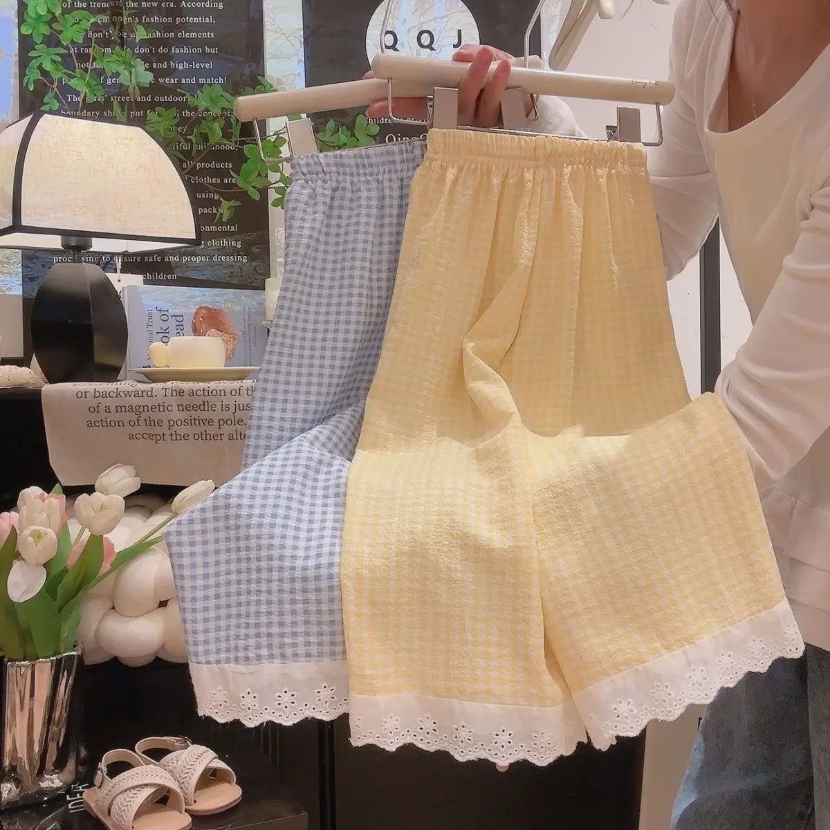 Girl's Checkered Wide-leg Pants 2026 Summer Korean Version Lace Trim Trendy Summer Mosquito-proof Pants