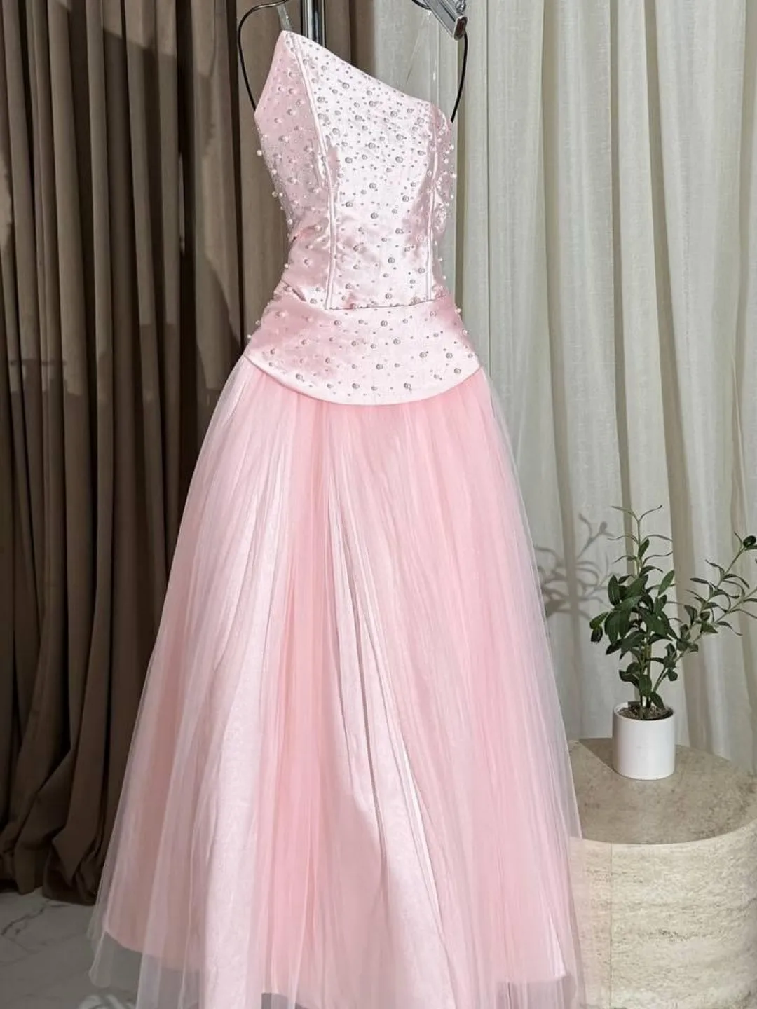Customized Pink Strapless Pearls Prom Dresses 2025 A-Line Elegant Sleeveless Wedding Party Dress Formal Gowns For Women Gala