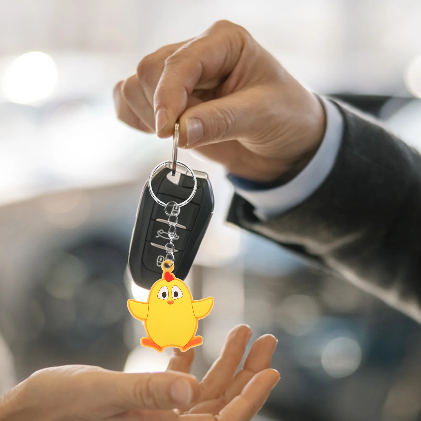 

8pcs Animal Keychains Farm Diy Crafts Pendant Themed PVC Keyring Pendant Backpack Hanging Decor Bag Charm Accessories