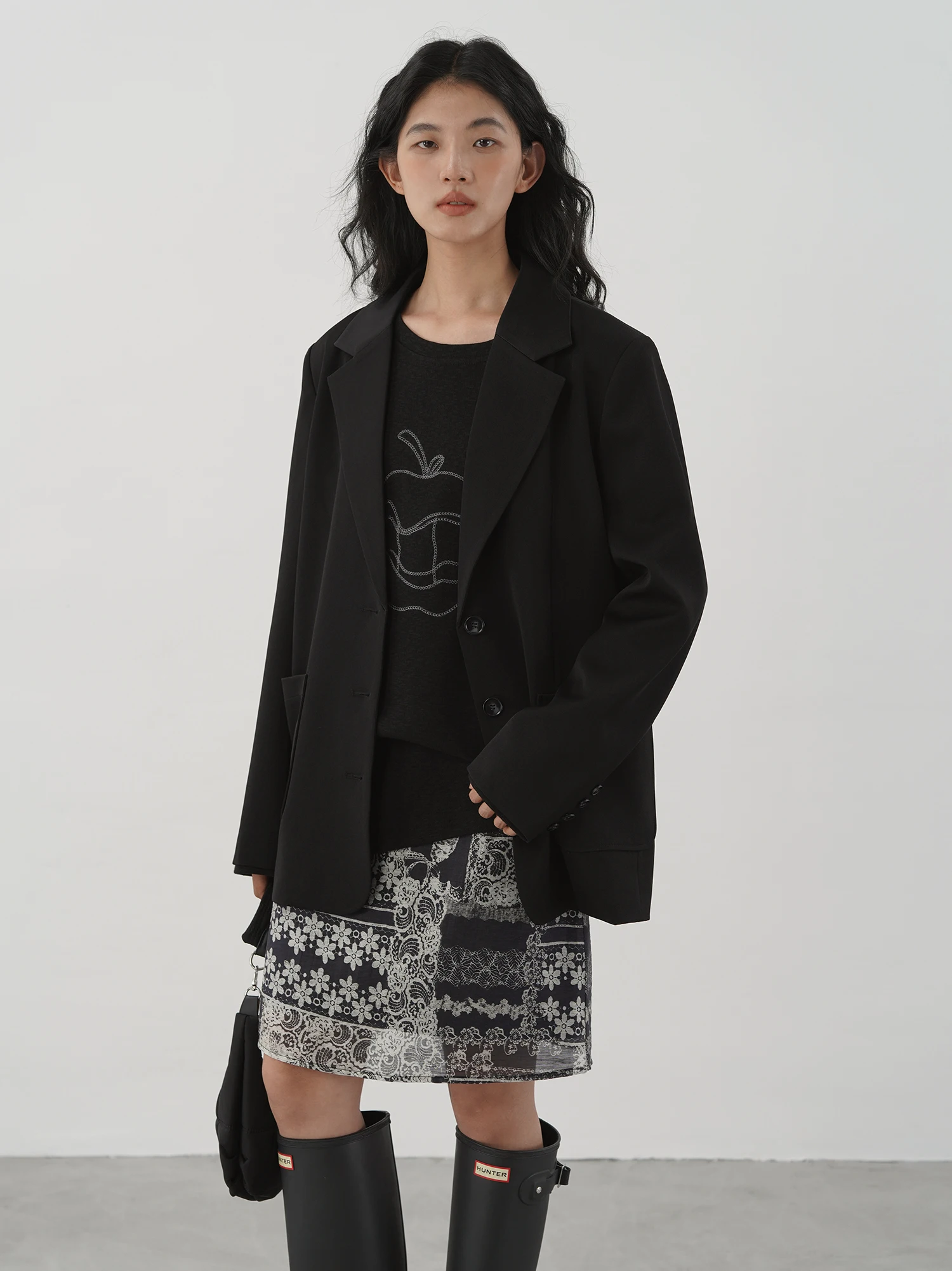 

EIGHTHMONTH Loose Tailored Women's Suit Jaet Commute Casual Versatile Long Sve Pure Color One Button Fastening